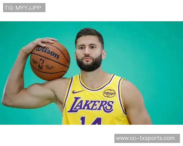 克莱状态低迷球队表现不佳今晚再次遭遇7中1困境引发深思