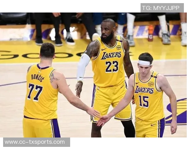 湖记：詹姆斯退役传闻东契奇与里夫斯尚未直接询问他