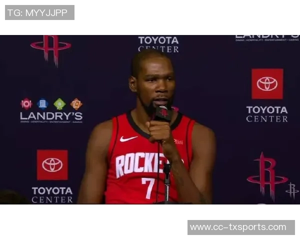 杜兰特强调申京的重要性期待他在内线突破和三分投射中发挥更大作用 杜兰特强调申京的重要性期待他在内线突破和三分投射中发挥更大作用