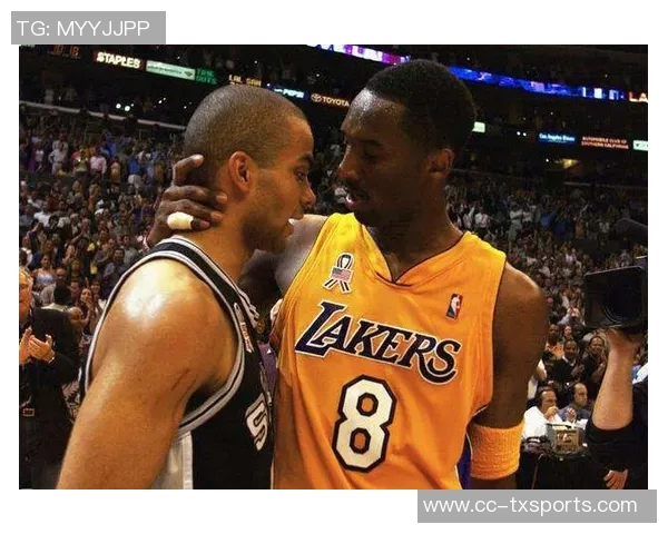 维拉纽瓦回忆科比81分传奇之夜自己的名字也因此被铭刻在雕像上 维拉纽瓦回忆科比81分传奇之夜自己的名字也因此被铭刻在雕像上